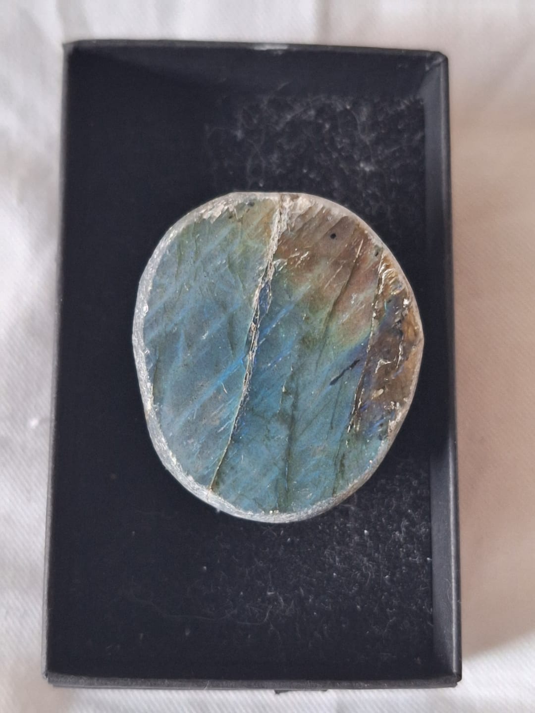 Customer photo review of Labradorite - Rough dragon egg