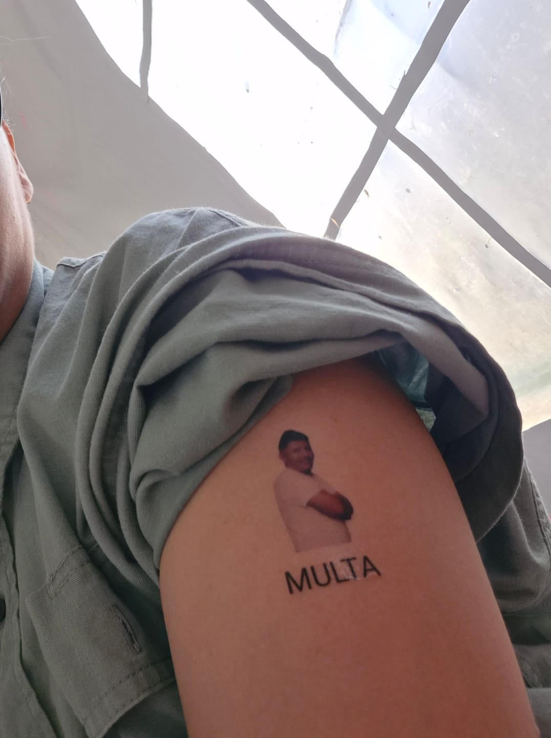Customer photo review of TATUAJES TEMPORALES PERSONALIZADOS