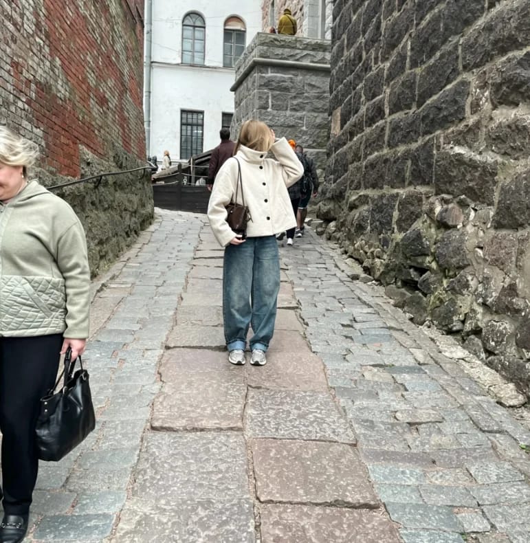 Customer photo review of Rose Buckle Stand Collar Coat