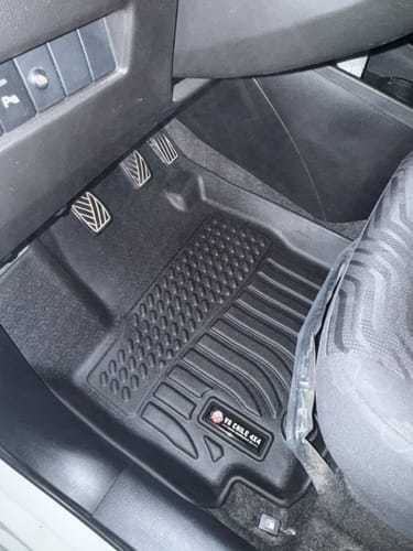 Customer photo review of Pisos Calce Perfecto Suzuki Swift (2019 - 2025)