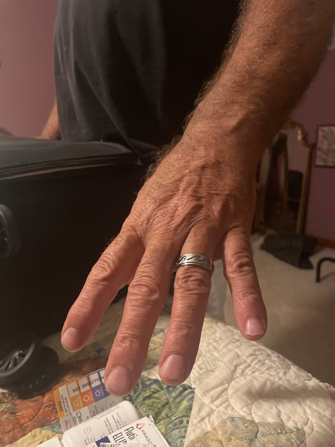 Customer photo review of Wave Ring - Titanium 8mm
