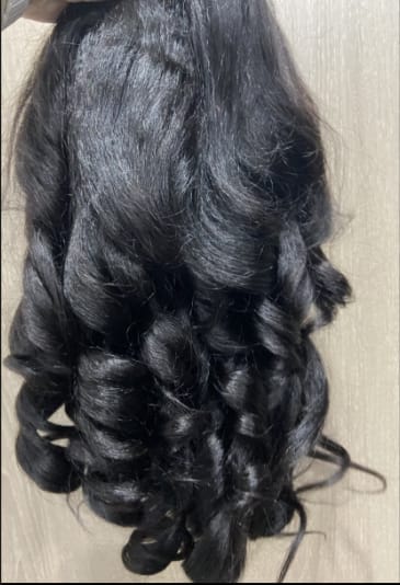 Customer photo review of Wavymy C-Part Wavy Wig Wear & Go 9x6 Glueless Lace Wig Virgin Braid Hair Kinky Straight Texture Loose Wave Wig 300% Density