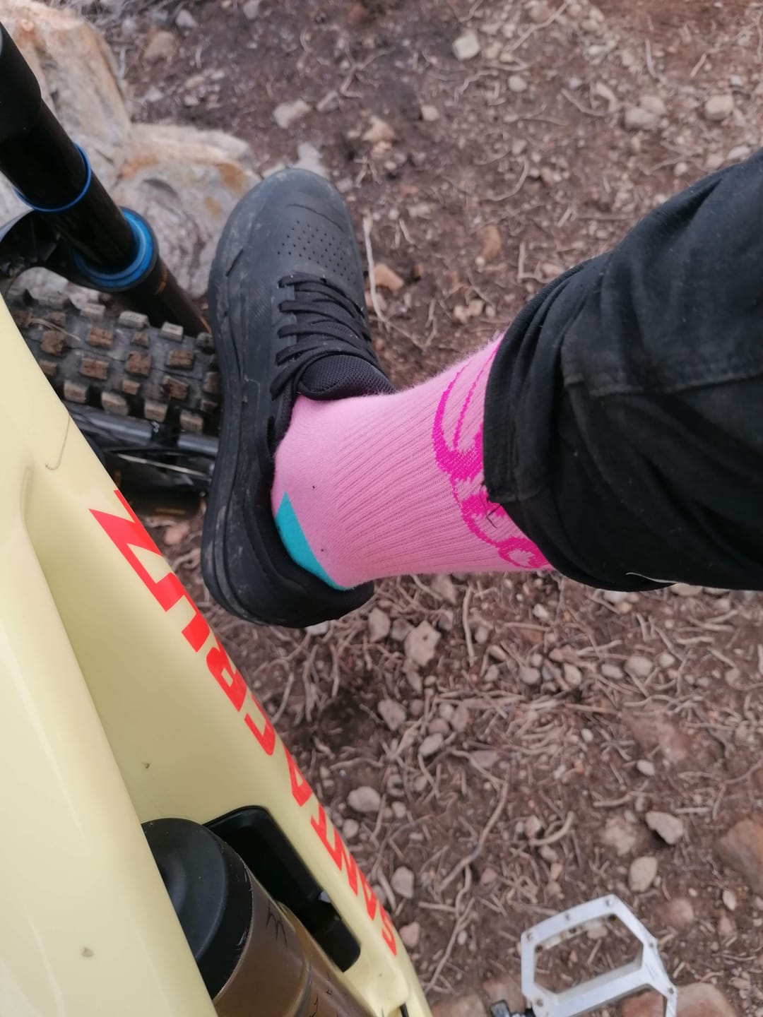 Customer photo review of Trail Socks Black