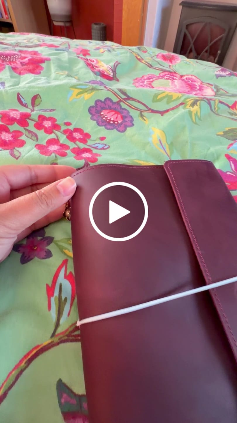 Customer video review of A5 Pamella Journal