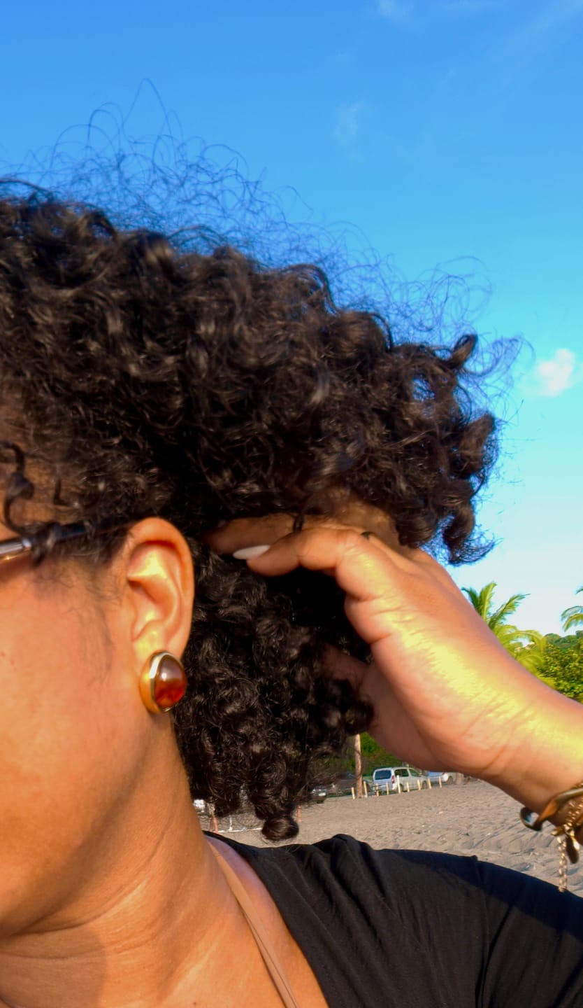Customer photo review of Boucles d’oreilles Quenettes Ambre