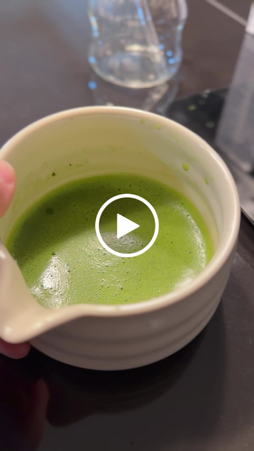Customer video review of Matcha japonés grado ceremonial