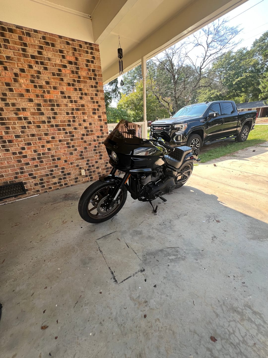 Customer photo review of Iron Born Diamond Stitch 2-Up Seat for Harley Softail Low Rider S FXLRS