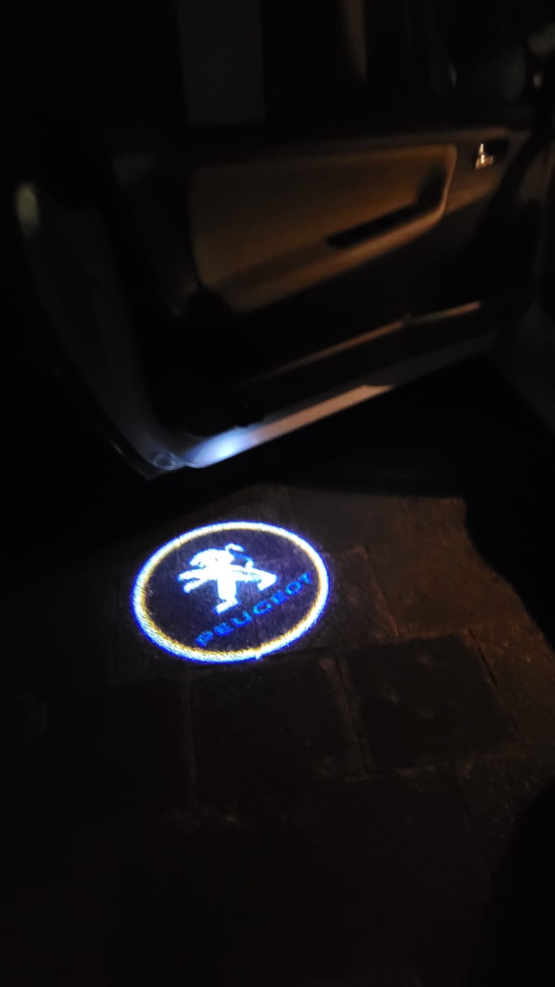Customer photo review of LED-Projektorlicht für Autotüren
