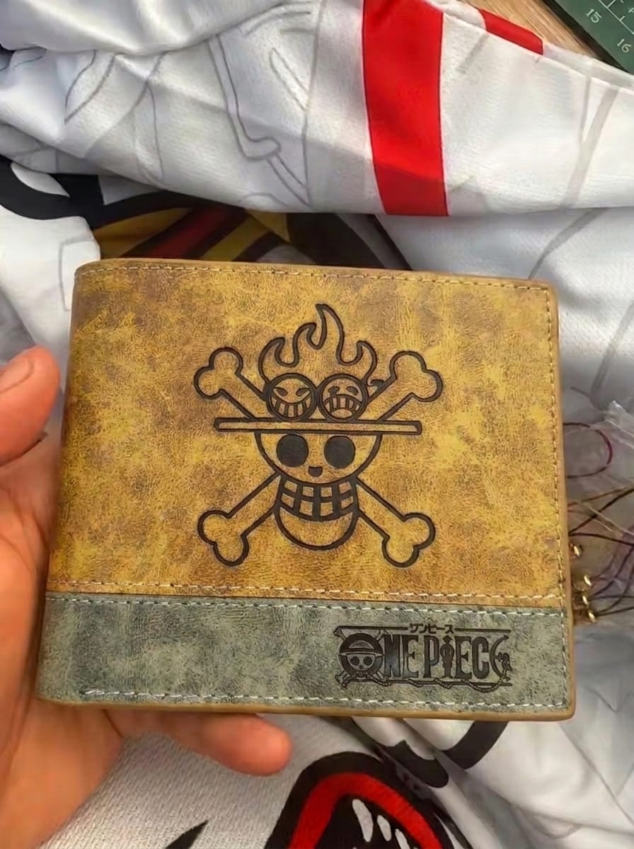 Customer photo review of Cartera One Piece