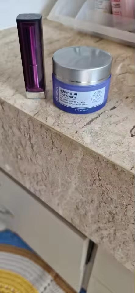 Customer photo review of קרם לצוואר רפוי וקמטוטים - למראה מתוח, מוצק וצעיר יותר