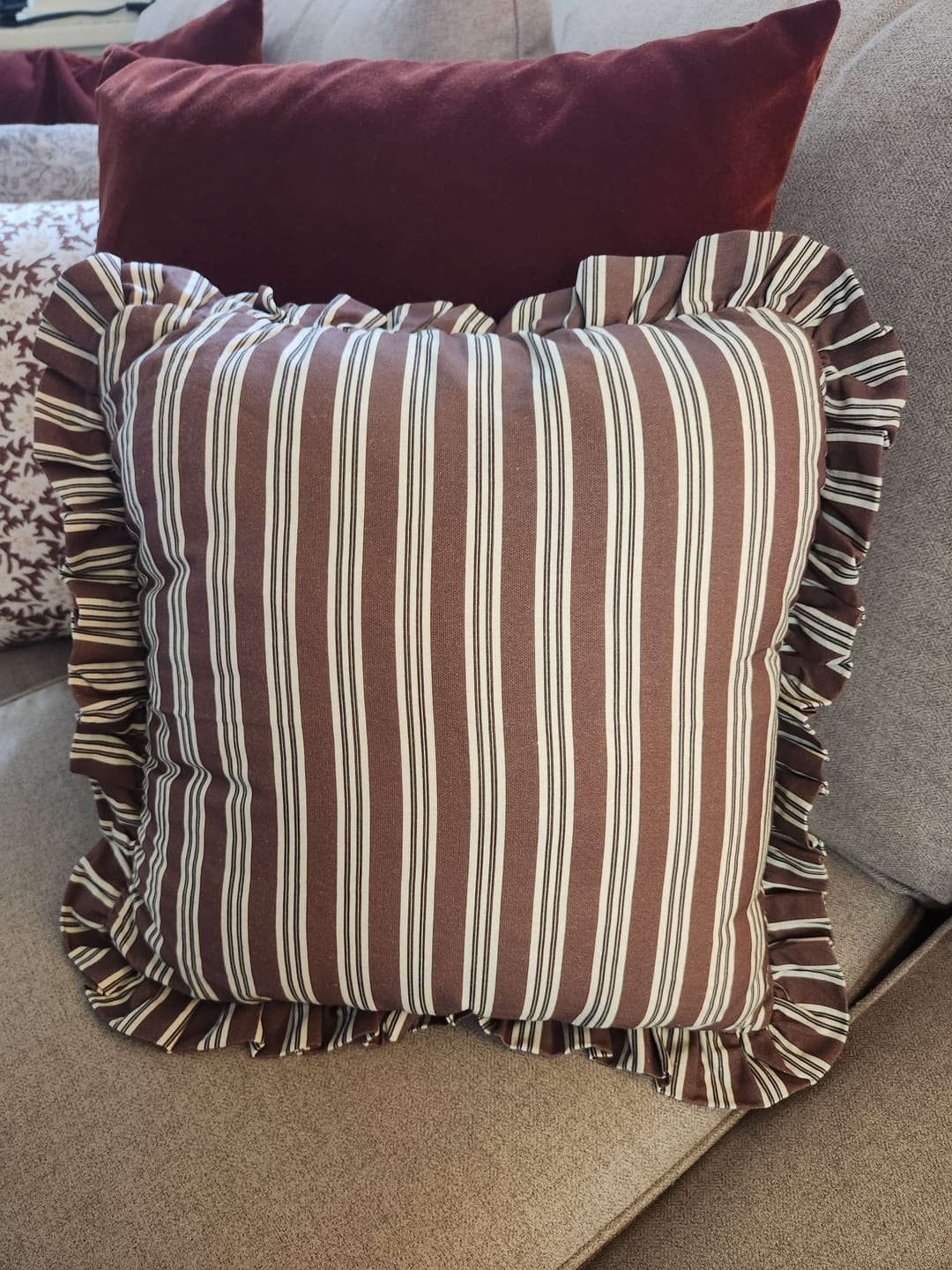 Customer photo review of Hearth Ruffle - 18" | 22" | 26" | 12x20" | 12x40"
