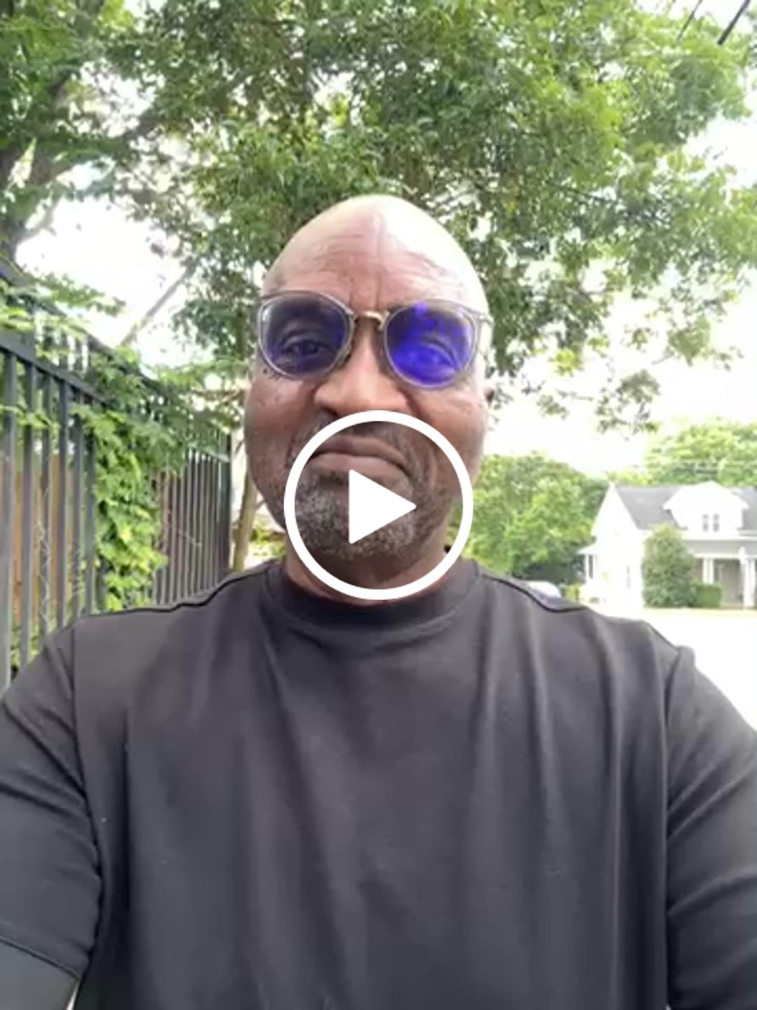 Customer video review of Mock Neck T-Shirt