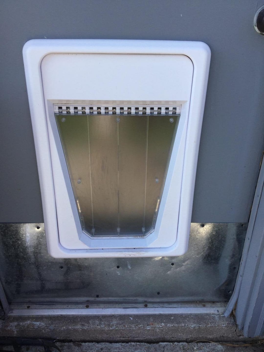 Customer photo review of Elektronische Haustiertür SmartGate