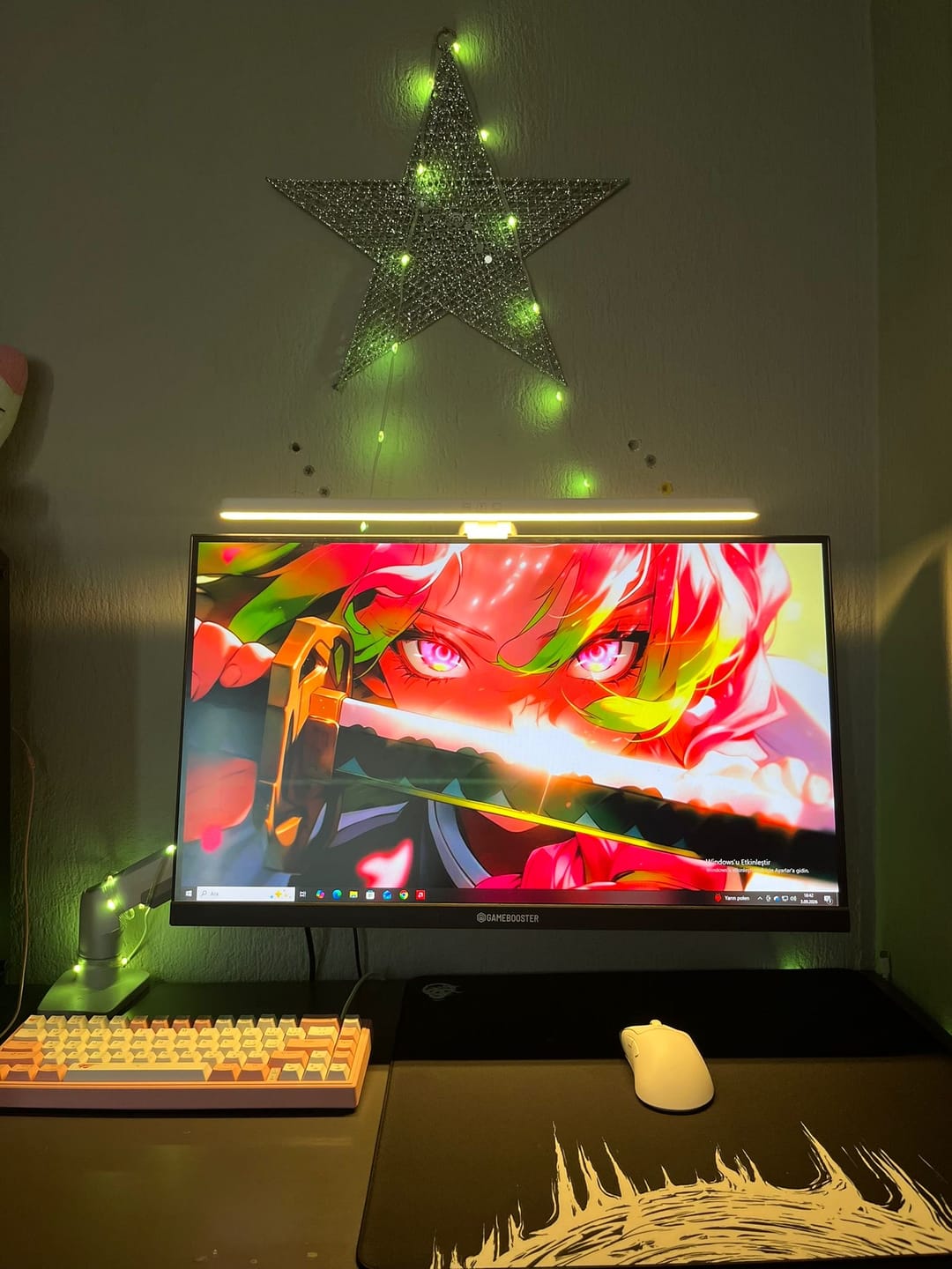 Customer photo review of Wraith Ace Series Poron Mousepad