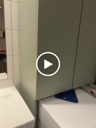 Kundeanmeldelse med video av Uni matt sage green kontaktplast