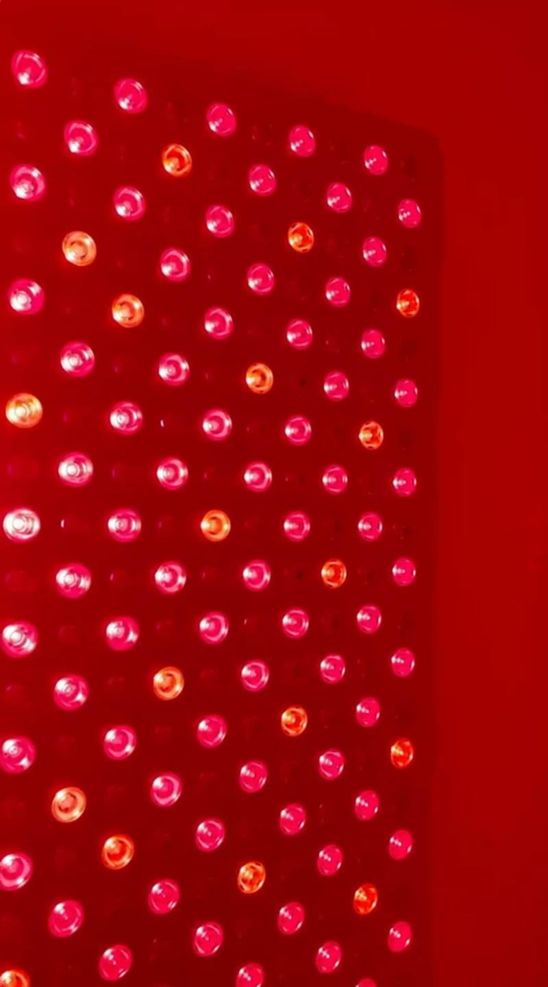 Customer photo review of STUDIO 2.0 Red Light Panel