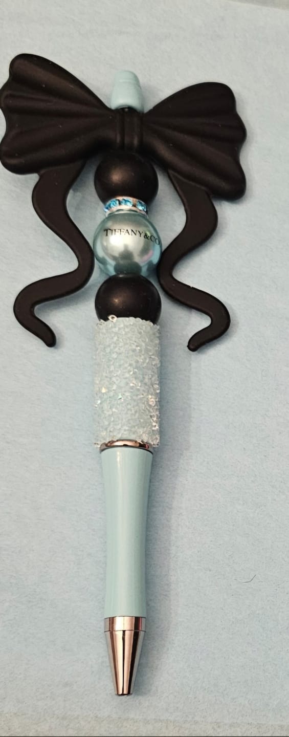 Customer photo review of 16mm UV Light Cyan Printed Round Acrylic Beads For Diy Beadable Pens
