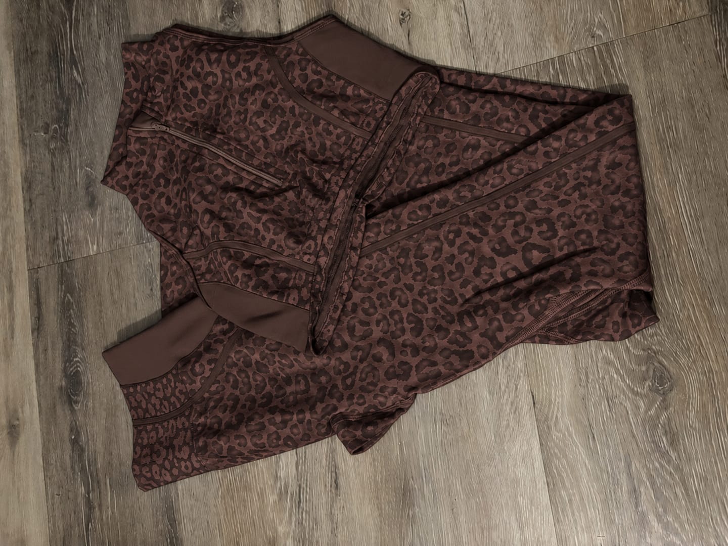 Customer photo review of Mocha Leopard Flare Set