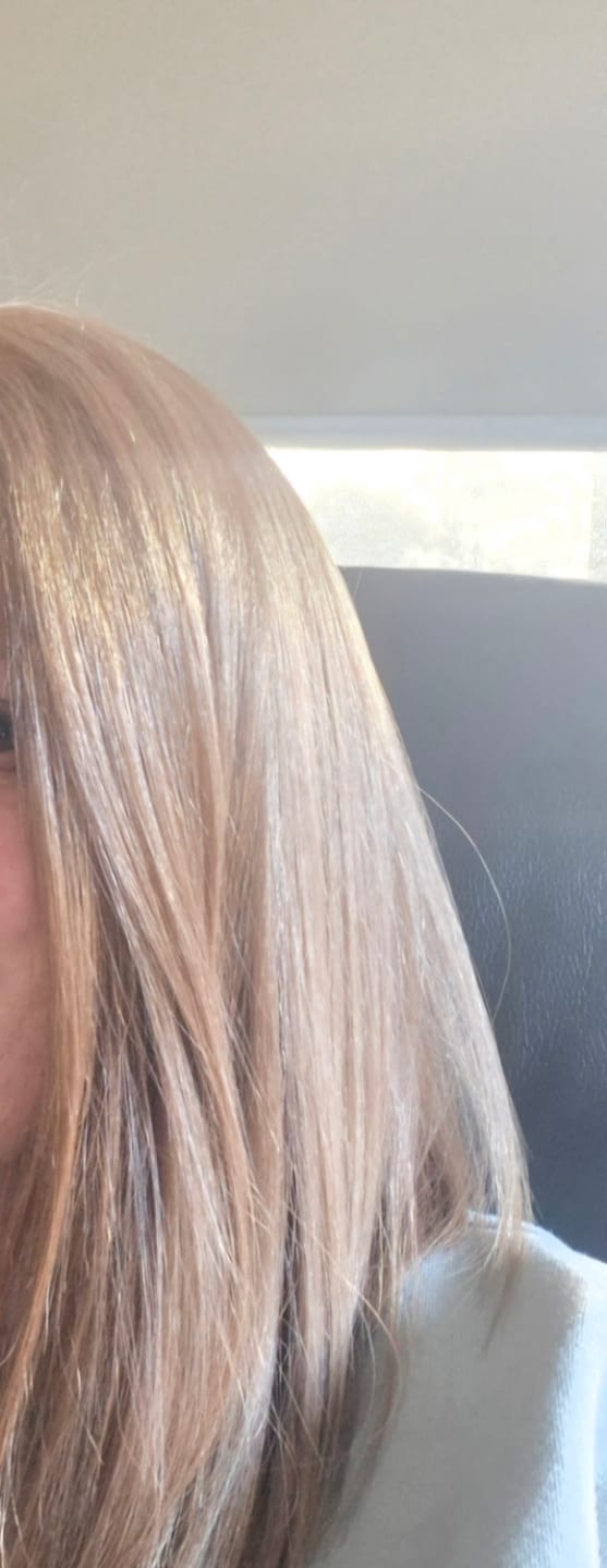 Customer photo review of Instant Dye Shampoo