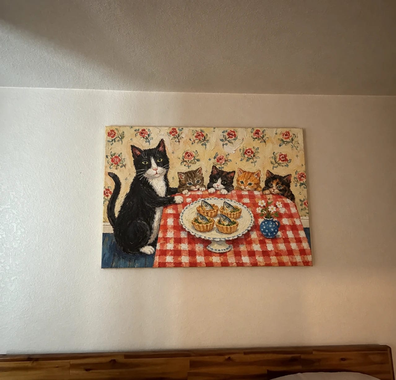Customer photo review of Modern Folk Art｜Whiskered Supper Club