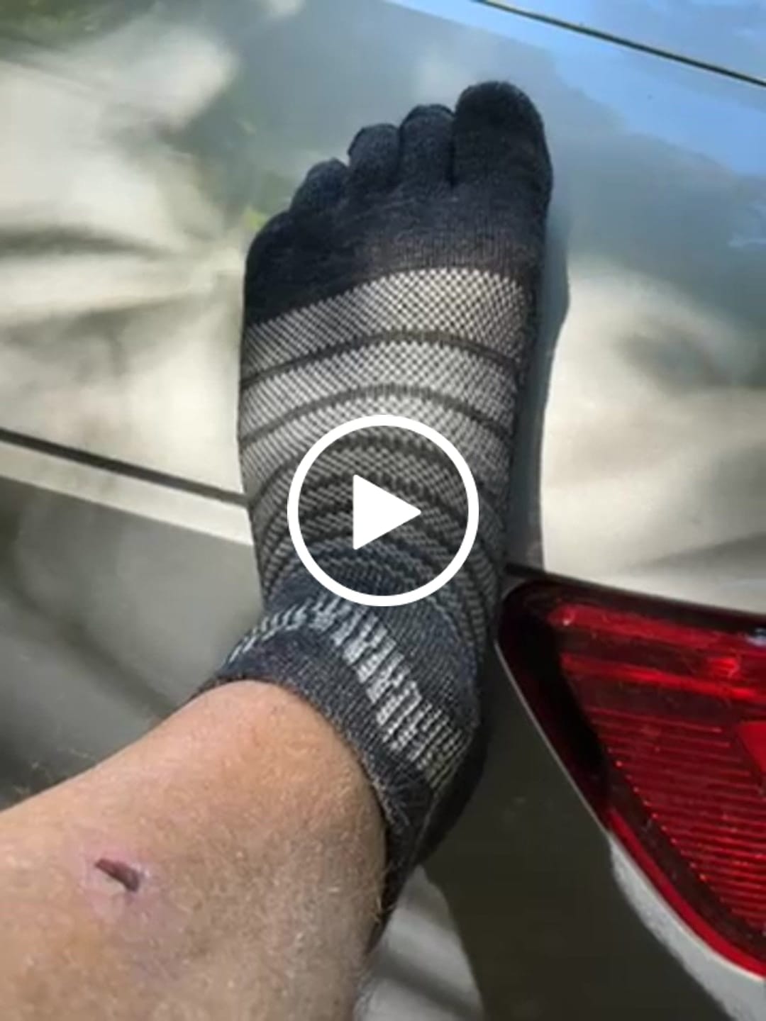 Customer video review of Injinji Outdoor Midweight Mini-Crew Merino Wool - Unisex