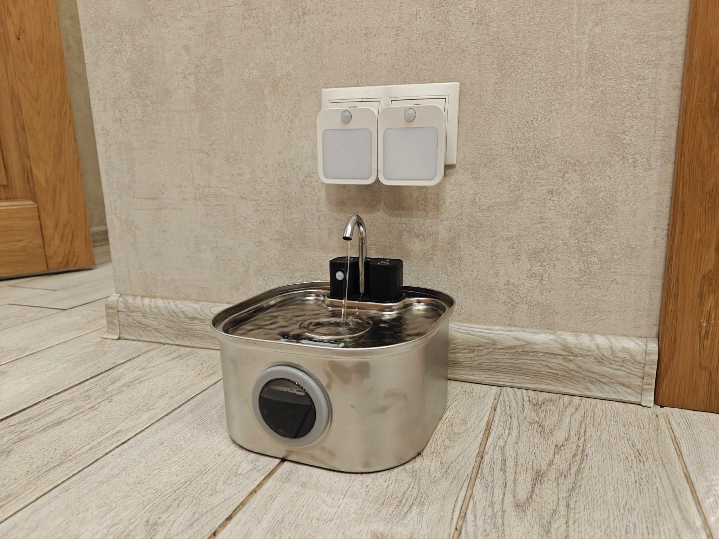 Customer photo review of 3.2L Pet Water Fountain – Wireless or Plug-In Options