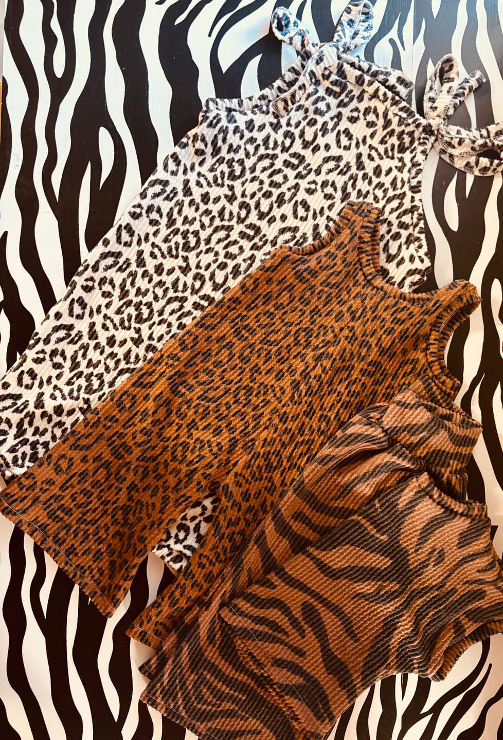 Customer photo review of Leopard Jacquard Double Knit Fabric - KNT4463-MS11424