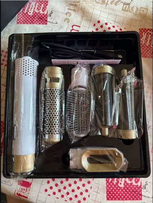 Customer photo review of Multistyler 5 in 1 – Asciuga, Liscia, Arriccia e Volumizza