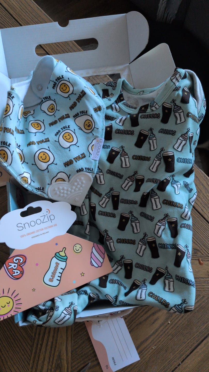 Customer photo review of SnooZip Gift Box