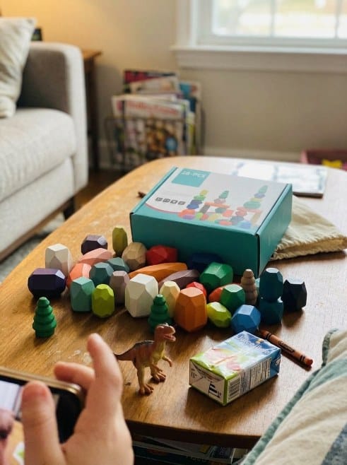 Customer photo review of Montessori Holzsteine Stapelset Kleinkind | Bunte Balanciersteine Feinmotorik Kreativspiel