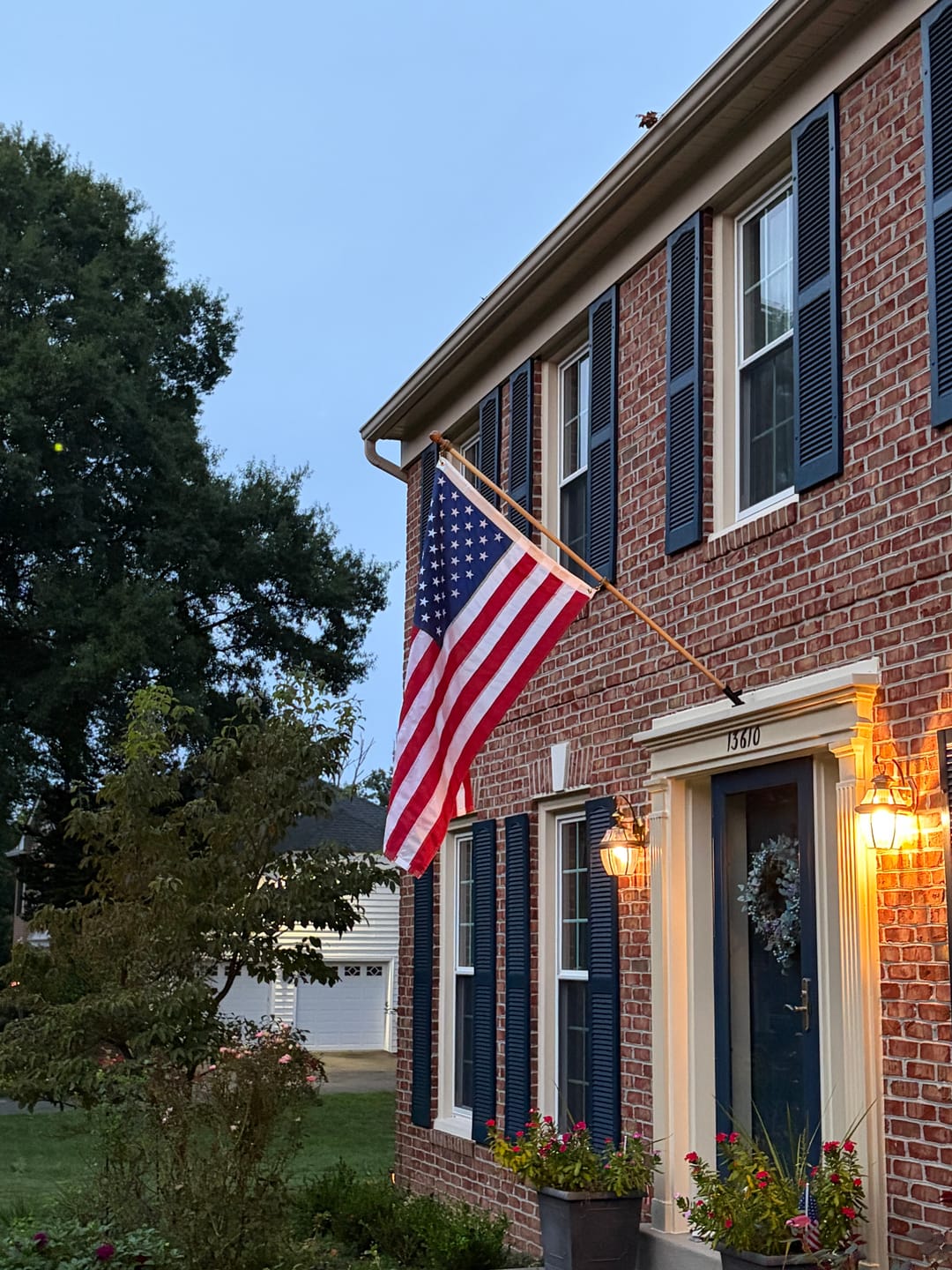 Customer photo review of 3' x 5' American Flag Set