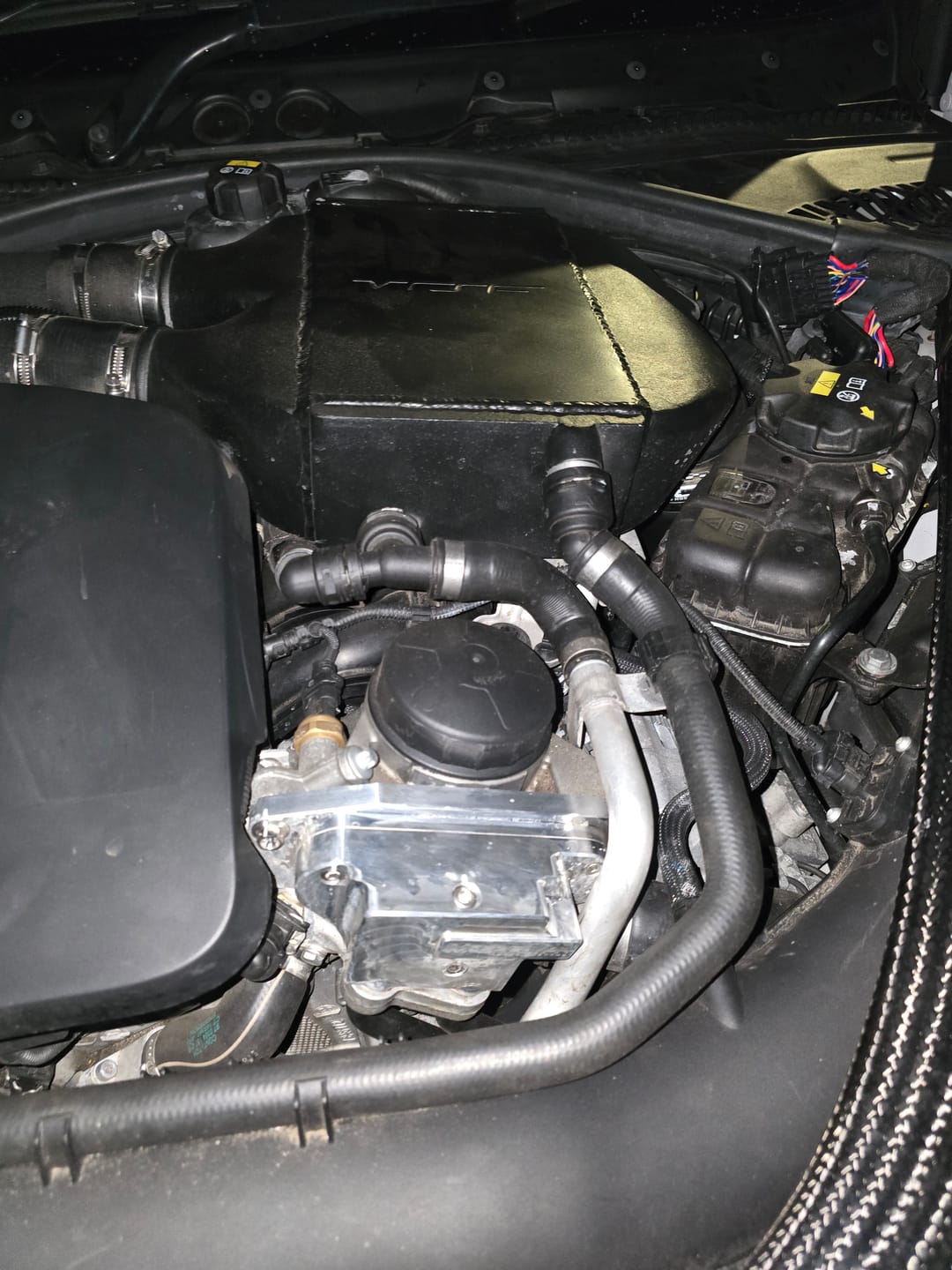 Customer photo review of Mosselman BMW S55 Engine Oil Thermostat For BMW F80 M3, F82 M4 & F87 M2 Competition