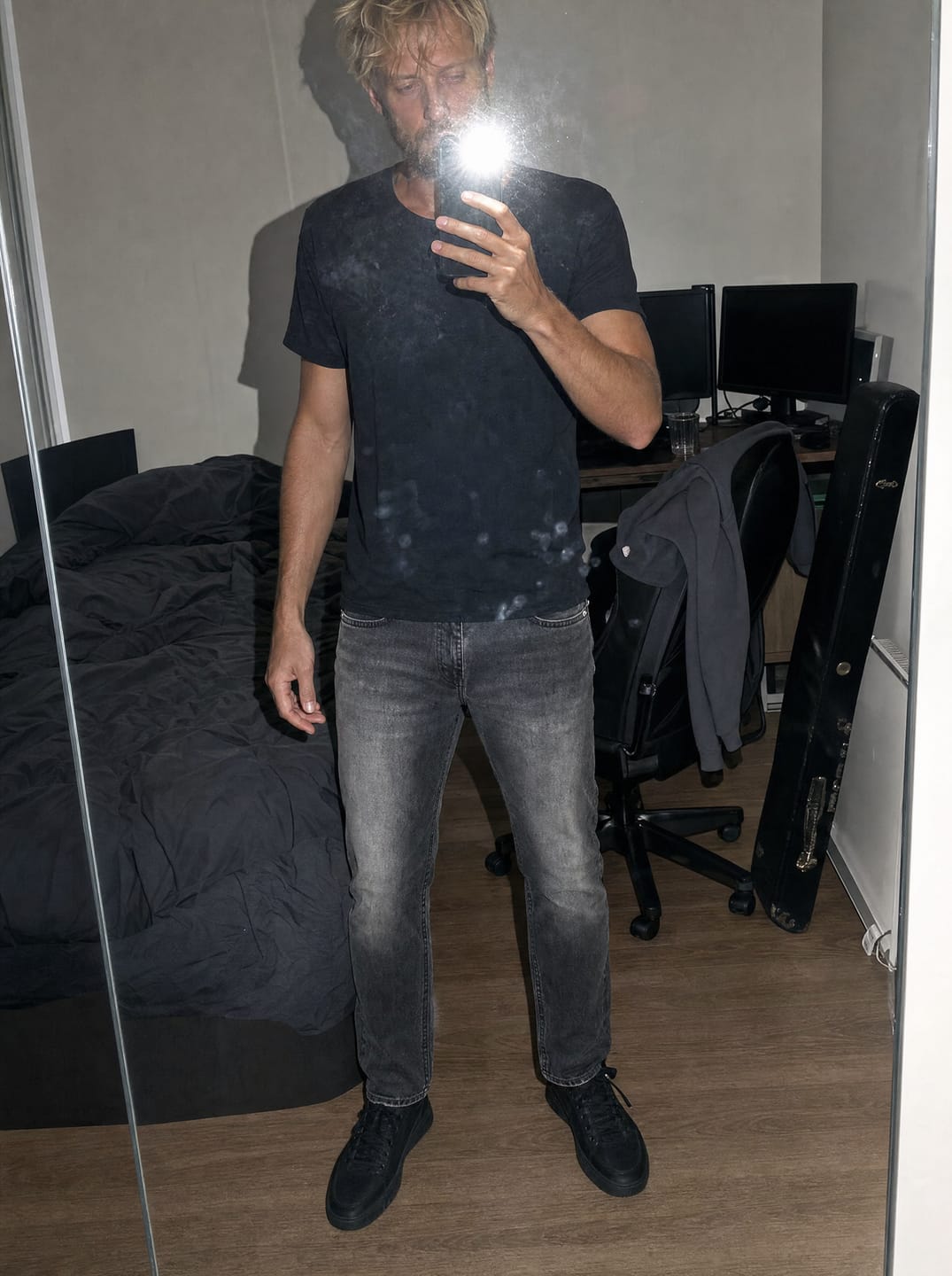 Customer photo review of The Precision Jeans – Graphite