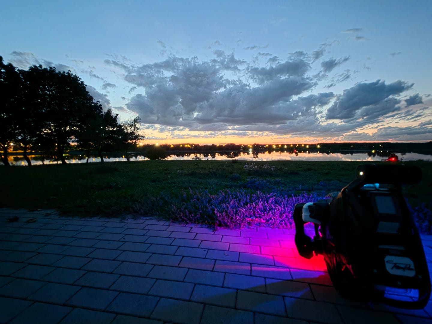 Customer photo review of Wireless LED Lights-RG5