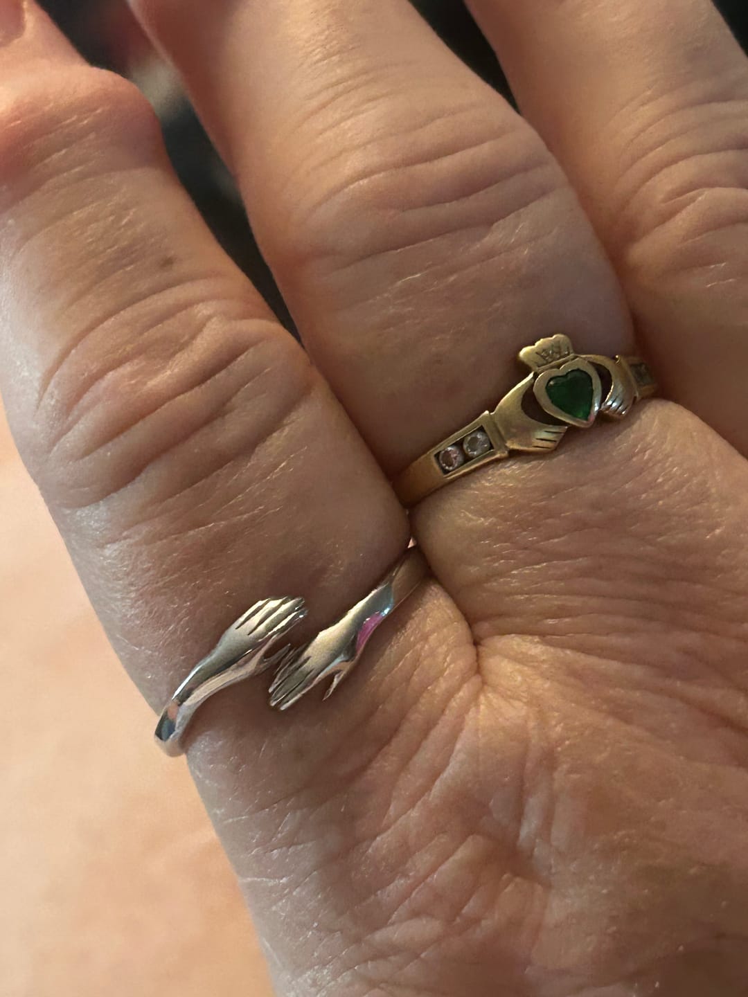 Customer photo review of The Hug From Heaven | Custom S925 Ring