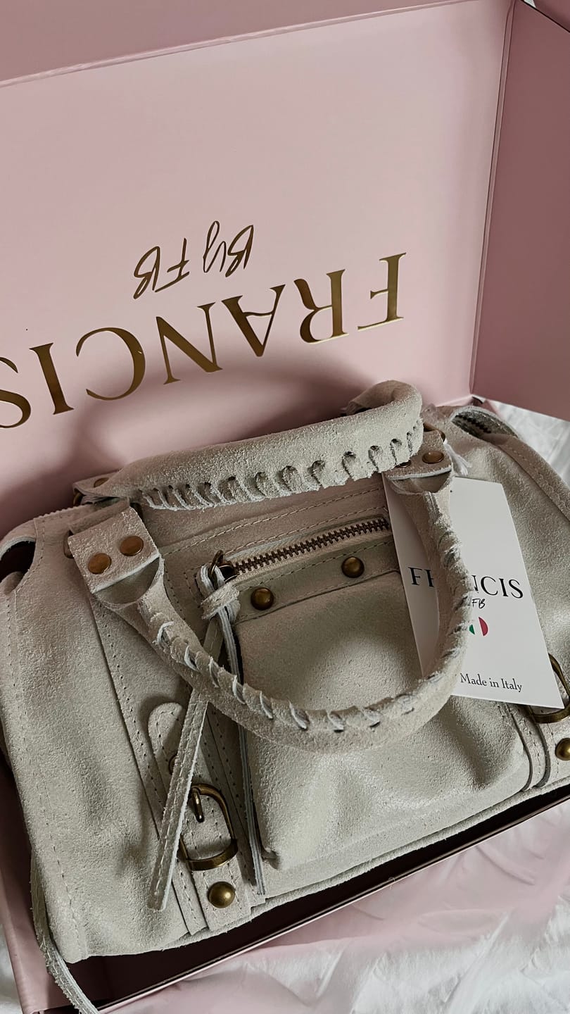 Customer photo review of Mini it girl bag off white