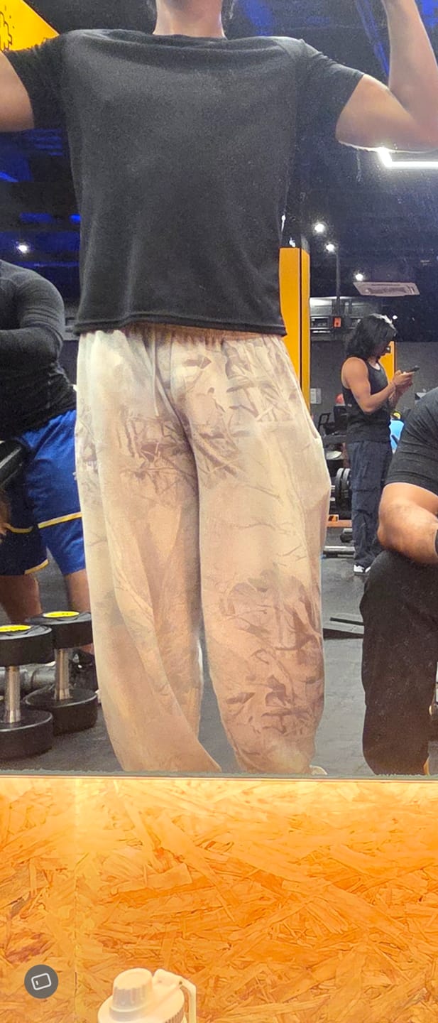 Customer photo review of 2063 - Tree Camo Collection - Baggy Joggers