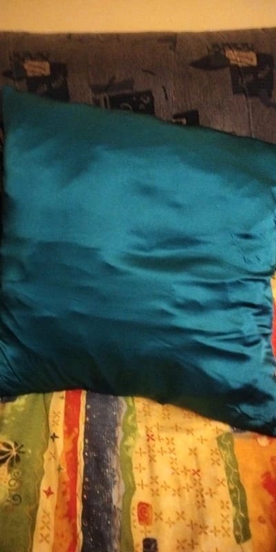 Customer photo review of Mulberry Silk Pillowcase — 19 Momme