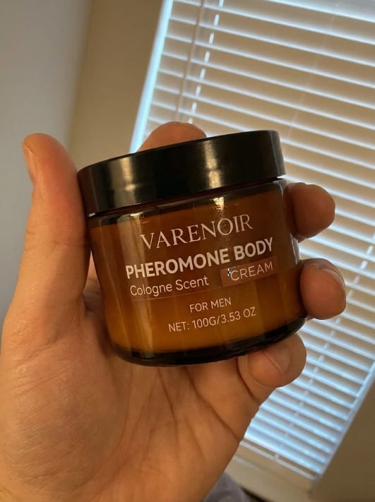 Customer photo review of Crema corporal con Feromonas Premium