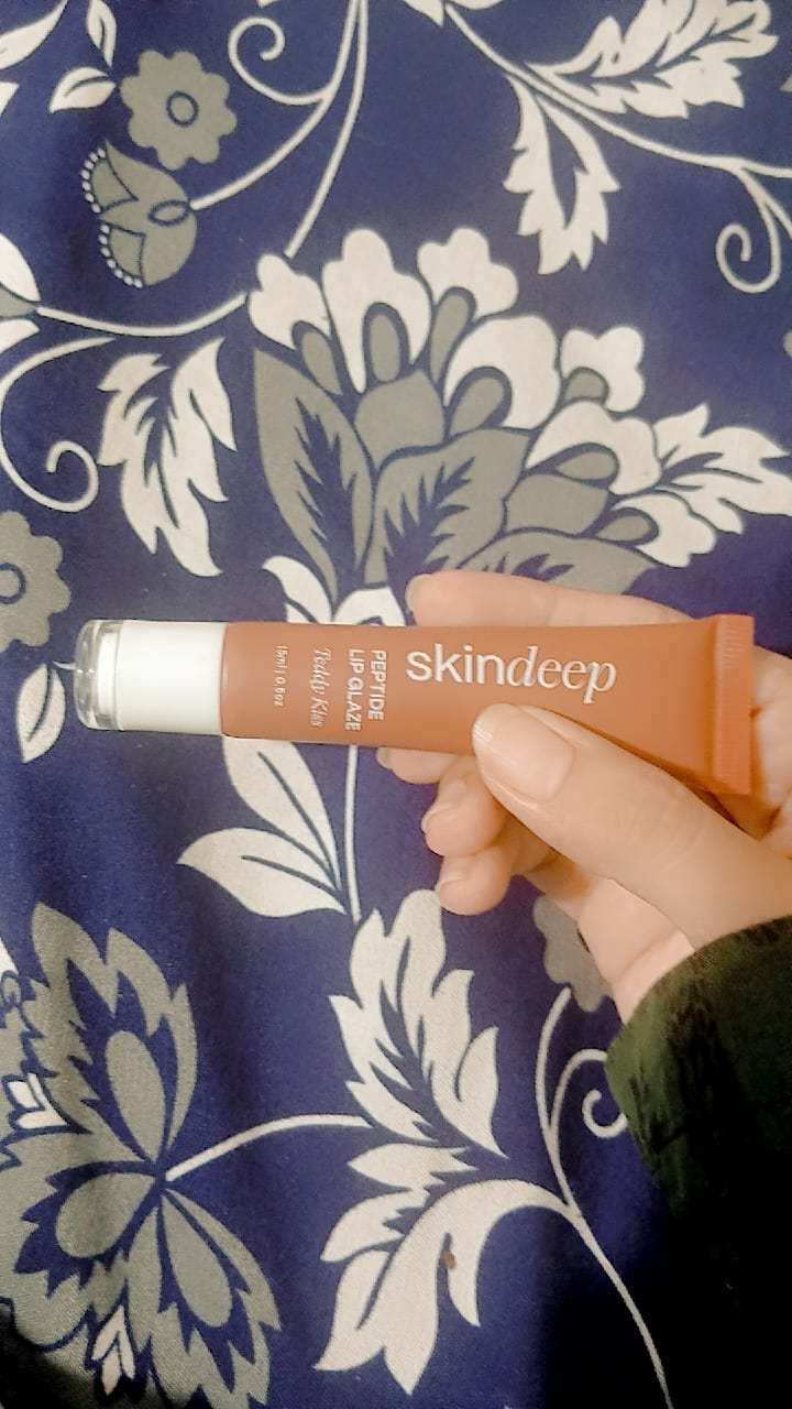 Customer photo review of Peptide Lip Glaze