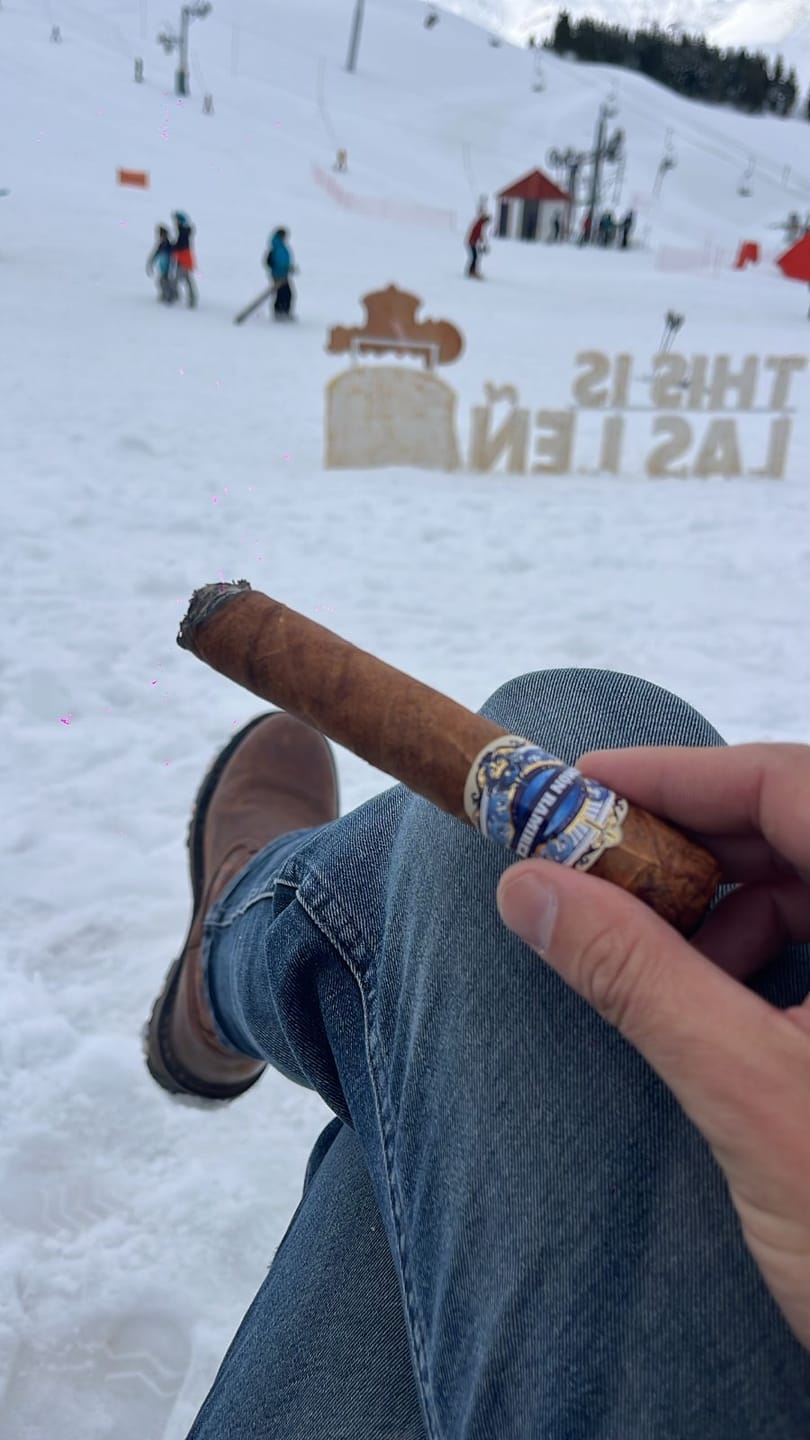 Customer photo review of Ramón Ramirez I X3 U/N