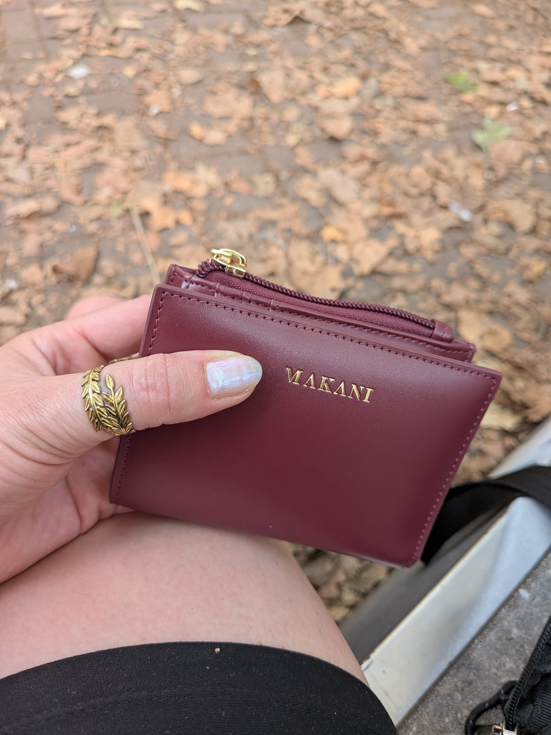 Customer photo review of LIAM - BURGUNDY