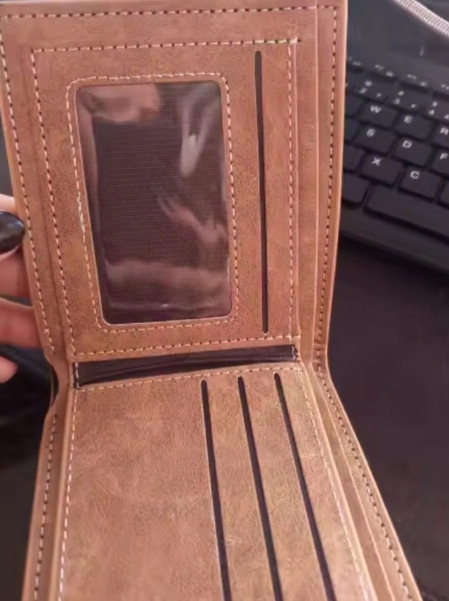 Customer photo review of Cartera One Piece