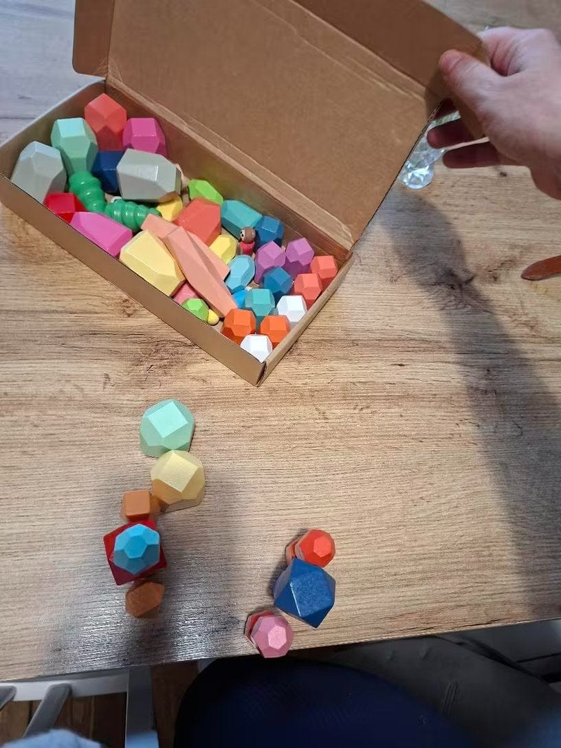 Customer photo review of Montessori Holzsteine Stapelset Kleinkind | Bunte Balanciersteine Feinmotorik Kreativspiel