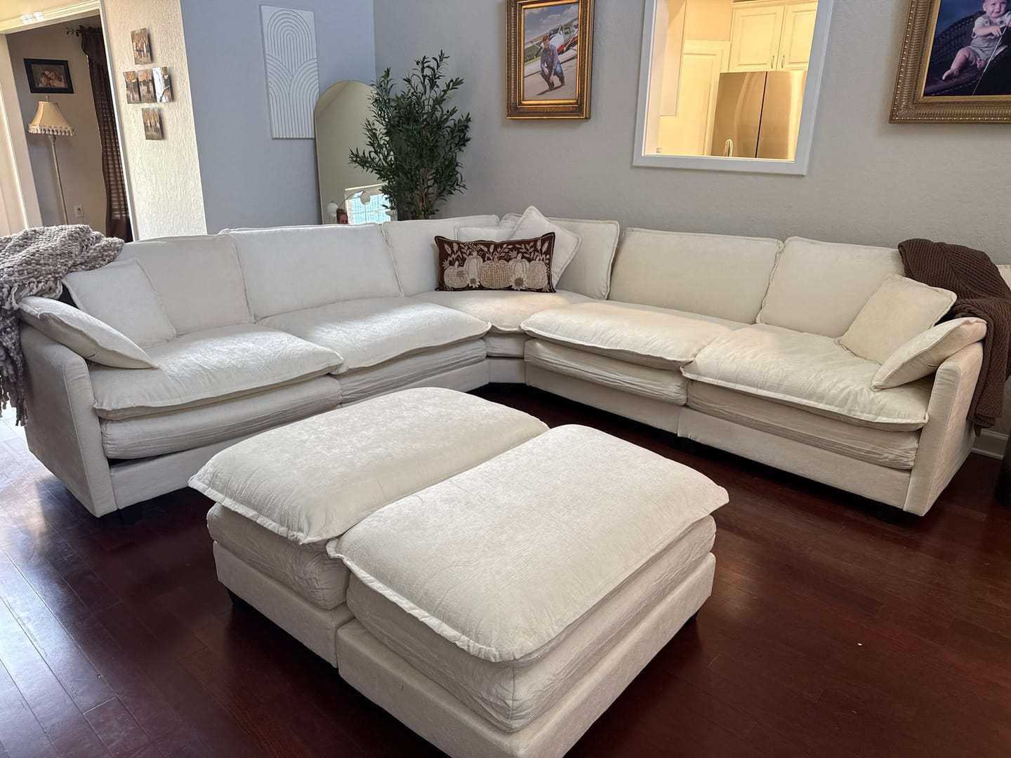 Customer photo review of 149.2 Inch Cloudy Luxury Thickened Cushion Modular Sofa