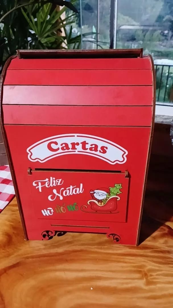 Customer photo review of Decoração de Natal Caixa de Cartas Correio do Noel