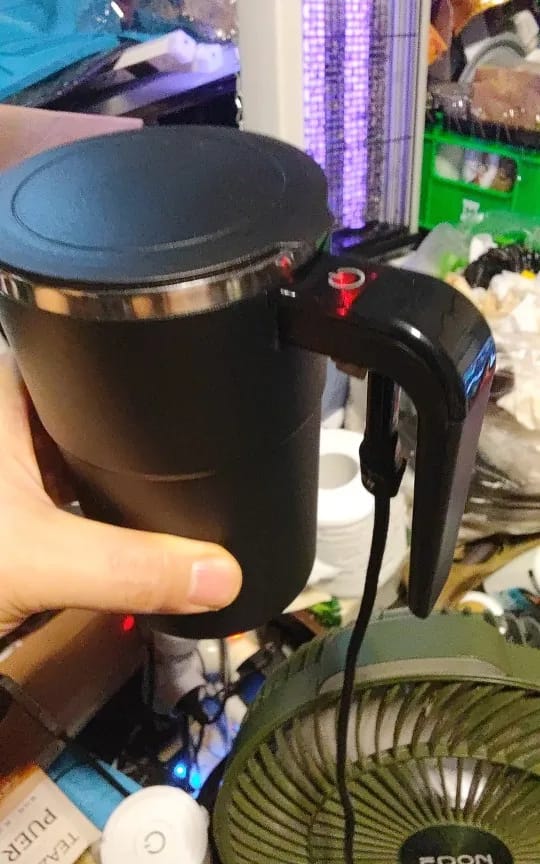 Customer photo review of Self-Stirring Coffee Mug — Rechargeable Magnetic Mixing Cup, 380 ml
