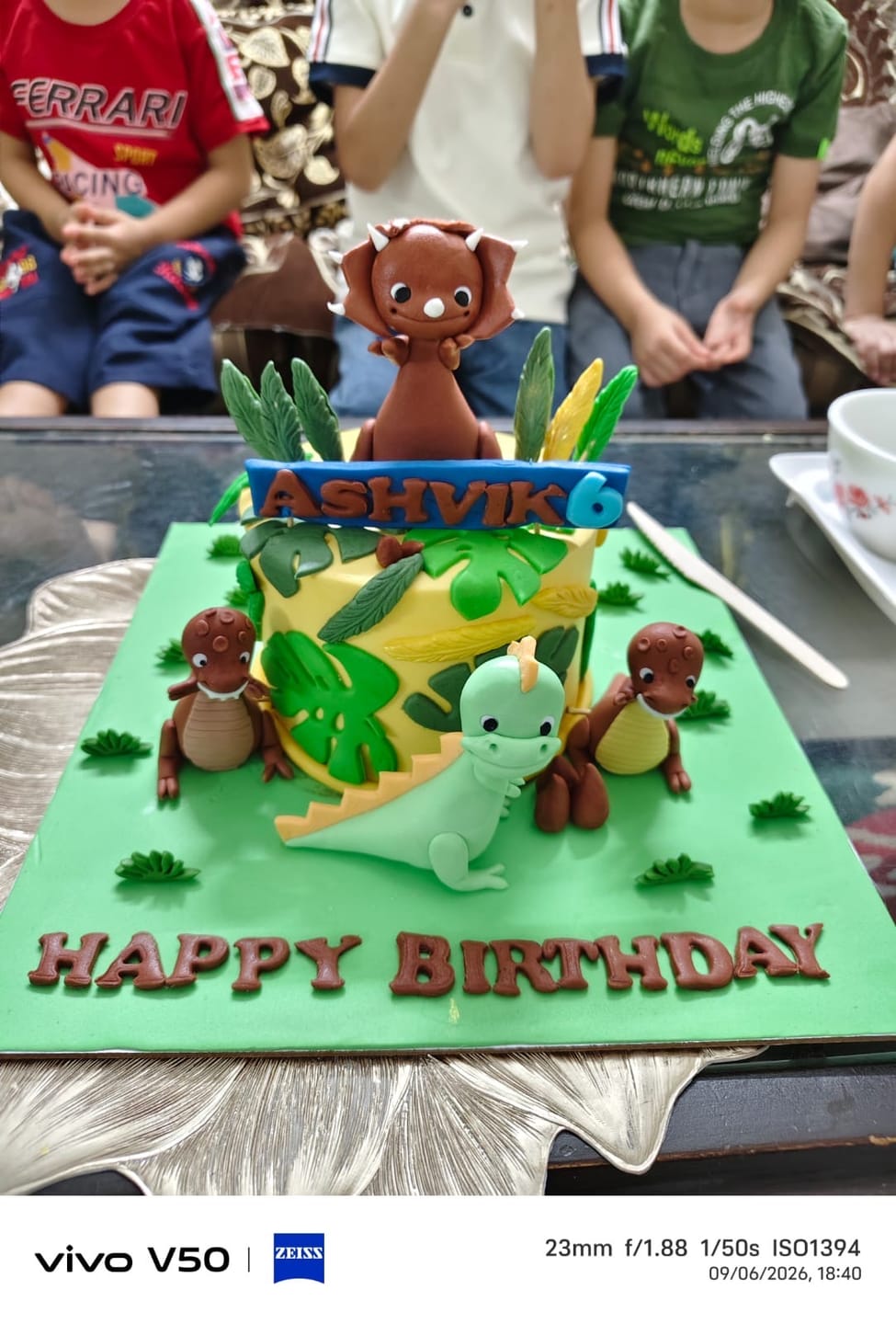 Customer photo review of Baby Dino Themed Cake