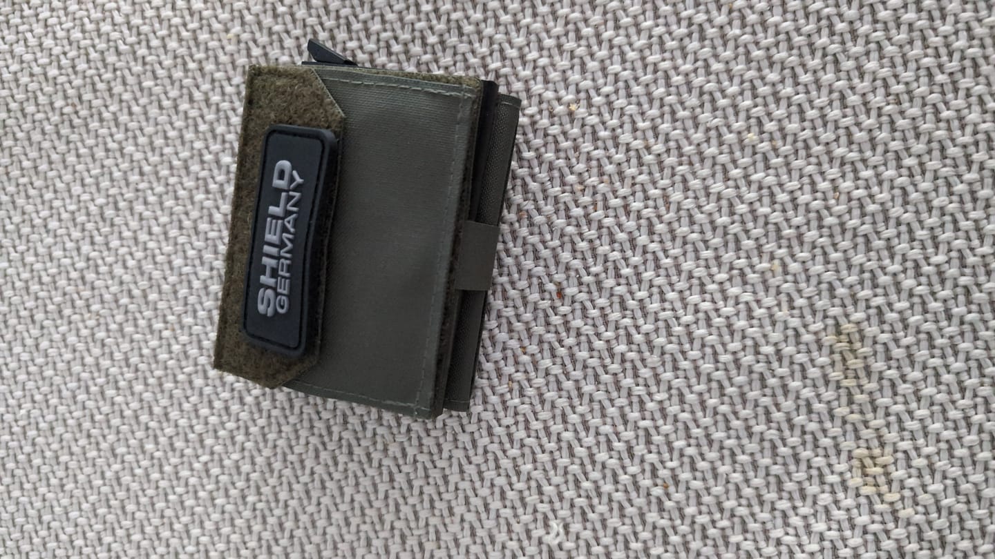 Customer photo review of Tactical Wallet MK2 - Steingrau Oliv