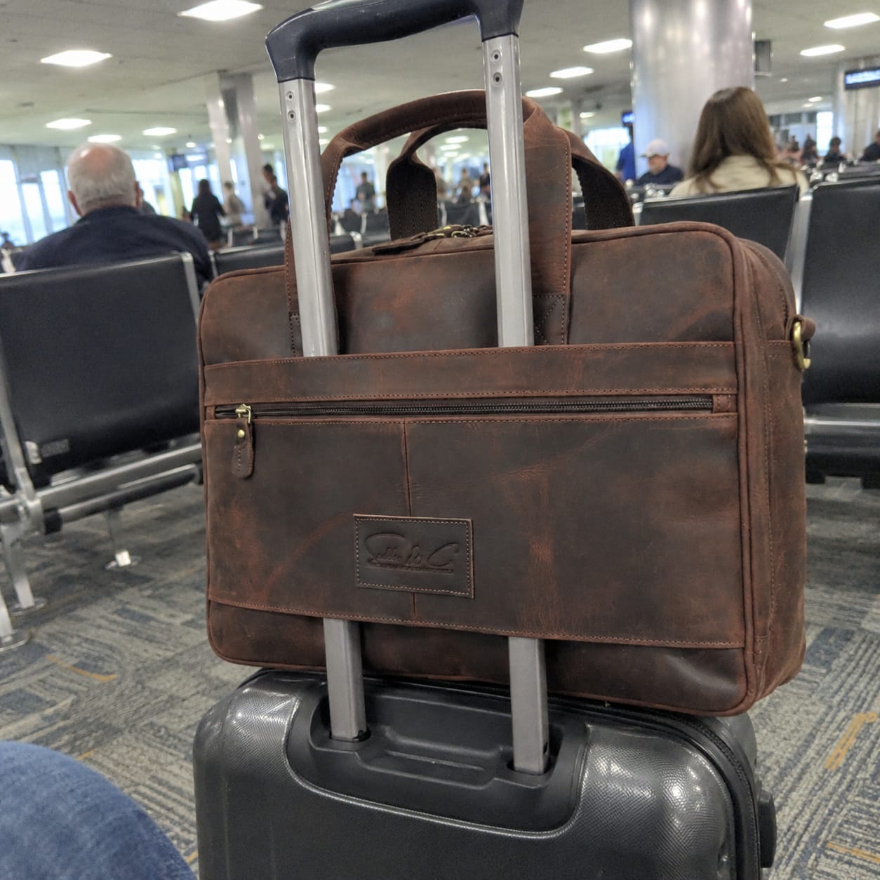 Customer photo review of Prestige | Signature Vintage Leather Briefcase